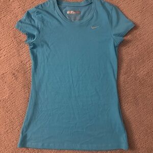 Nike Women's Dry SportsTee Aqua Short Sleeve Tee